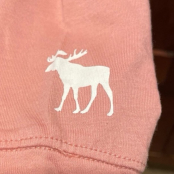 Abercrombie kids Pink Sequin Mickey Mouse Long Sleeve T-Shirt - Size 7/8 - Picture 4 of 5